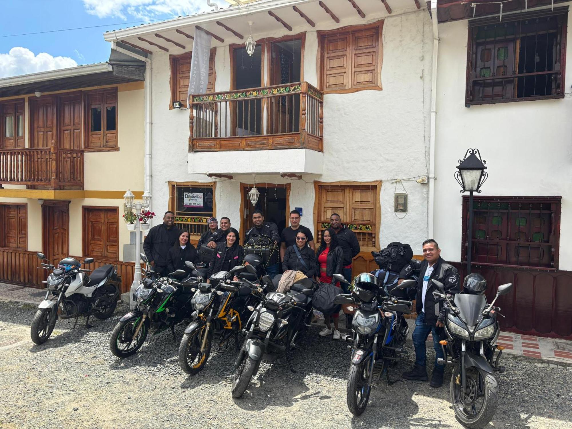 Elizabetha Hostal Salento Exterior photo