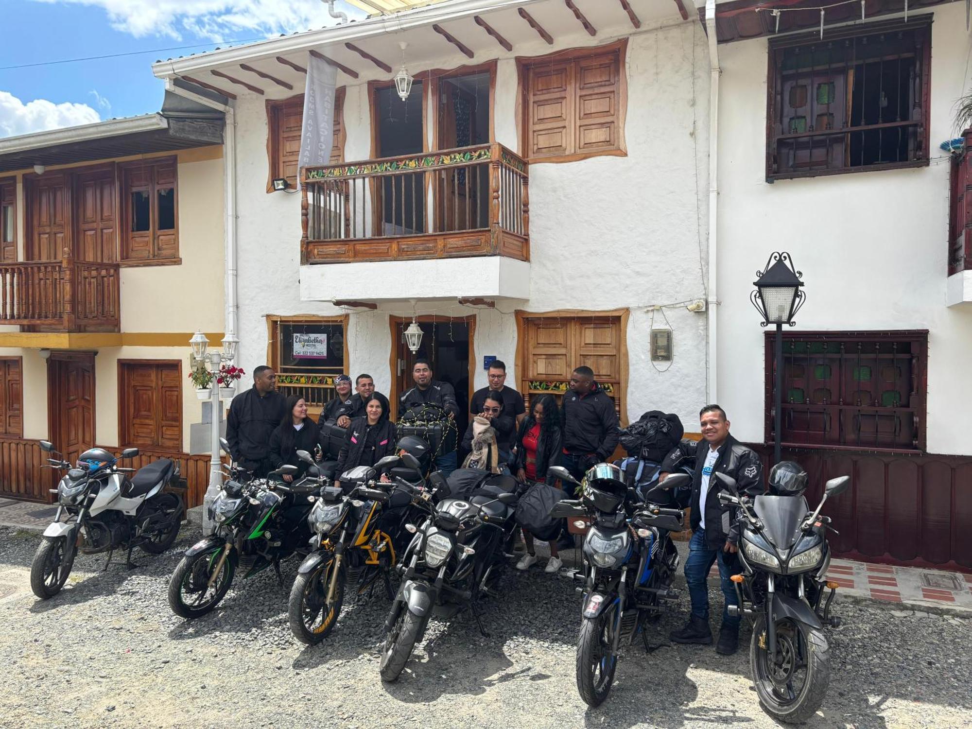 Elizabetha Hostal Salento Exterior photo